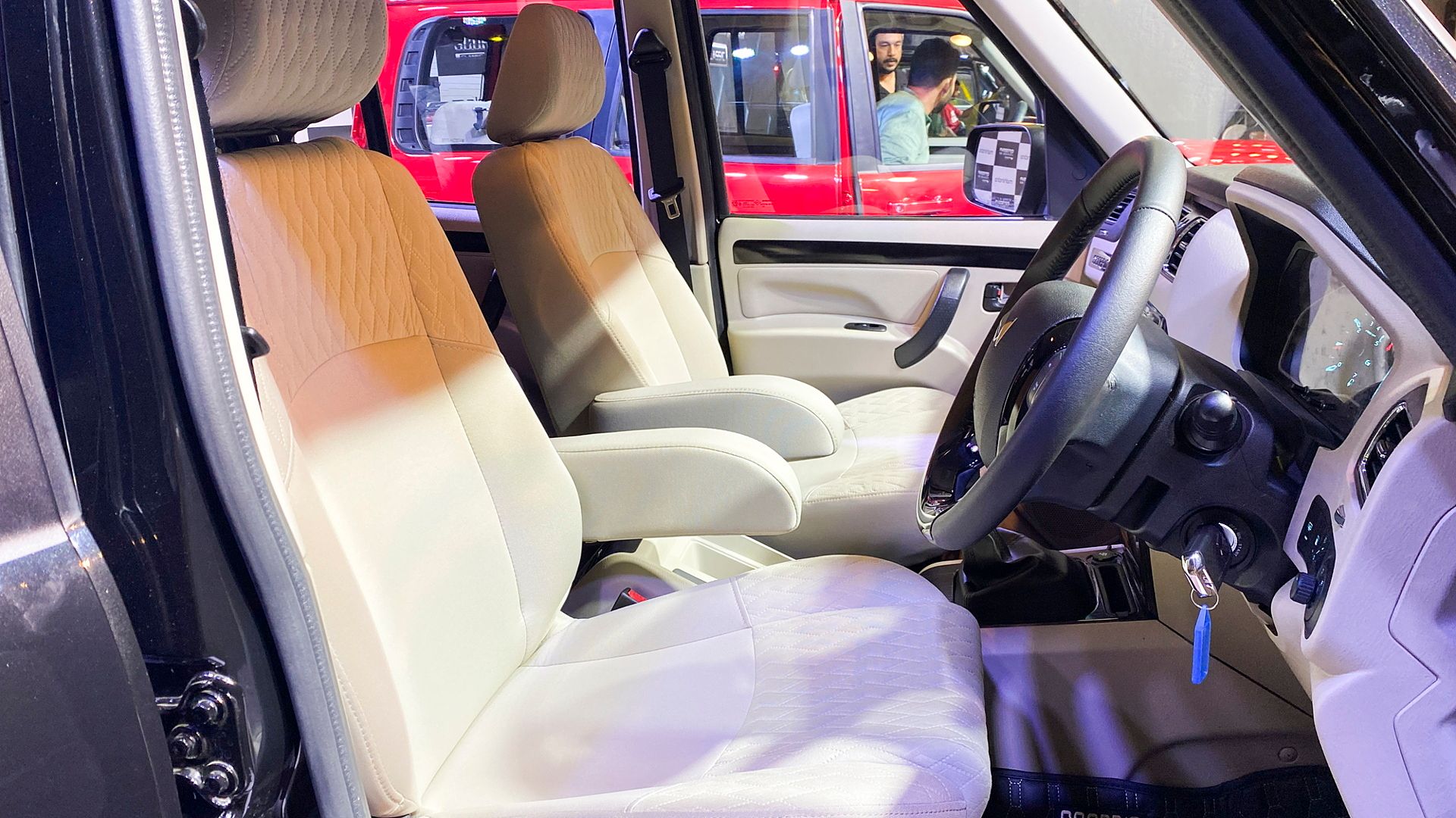 scorpio classic interior