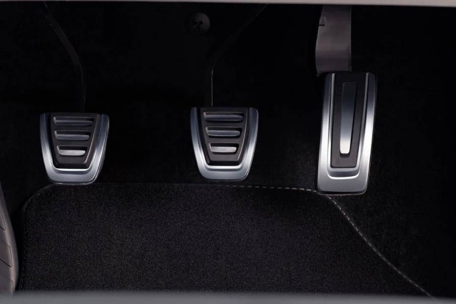 Skoda Slavia Sporty Aluminium Pedals