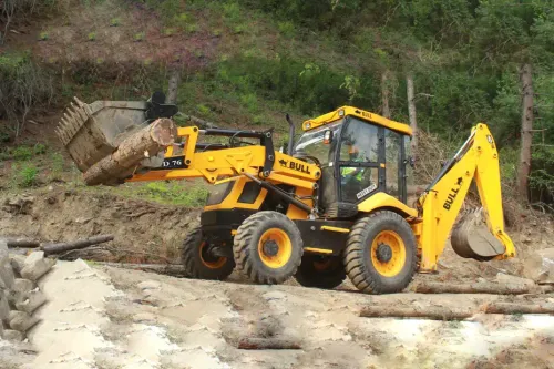 BULL HD 76 4WD Backhoe Loader