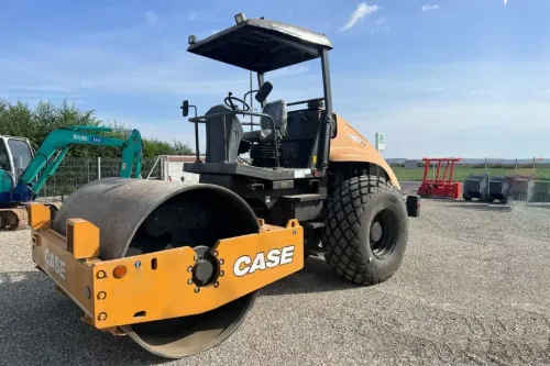Case 1107 FX Compactor