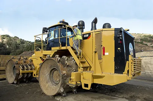 CAT 836K Compactor
