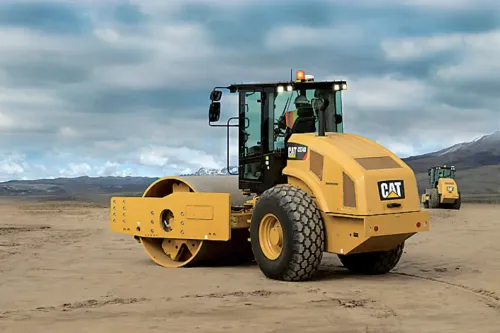 CAT CS74B Compactor