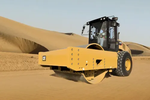 CAT CS78B Compactor