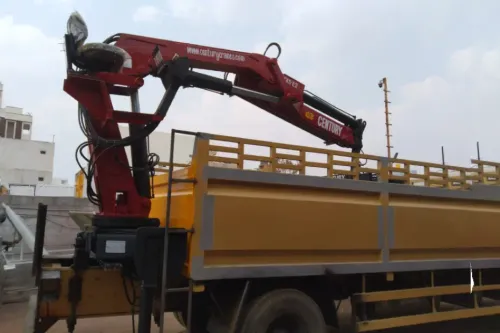 Century Crane CCK 05 E2 Crane