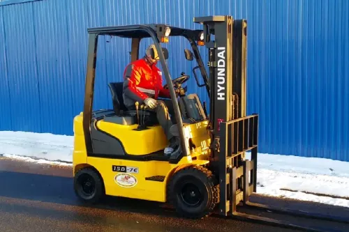 HYUNDAI 15D-7E