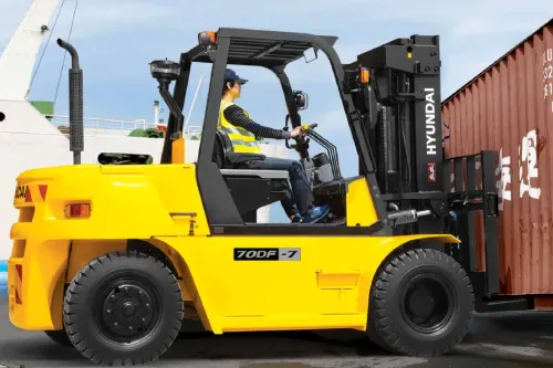 HYUNDAI 70DF-7