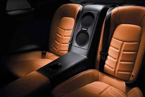 Nissan GT-R Rear Seats