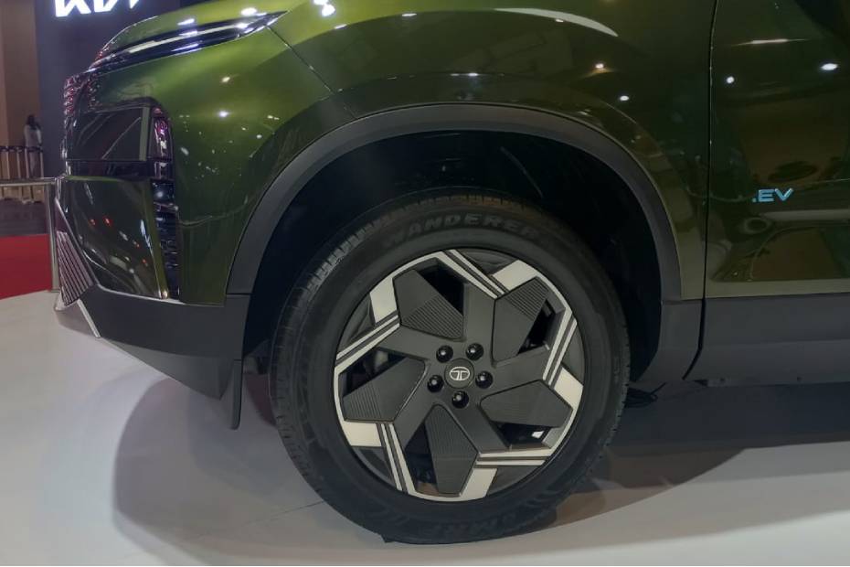 Tata Harrier EV Wheel