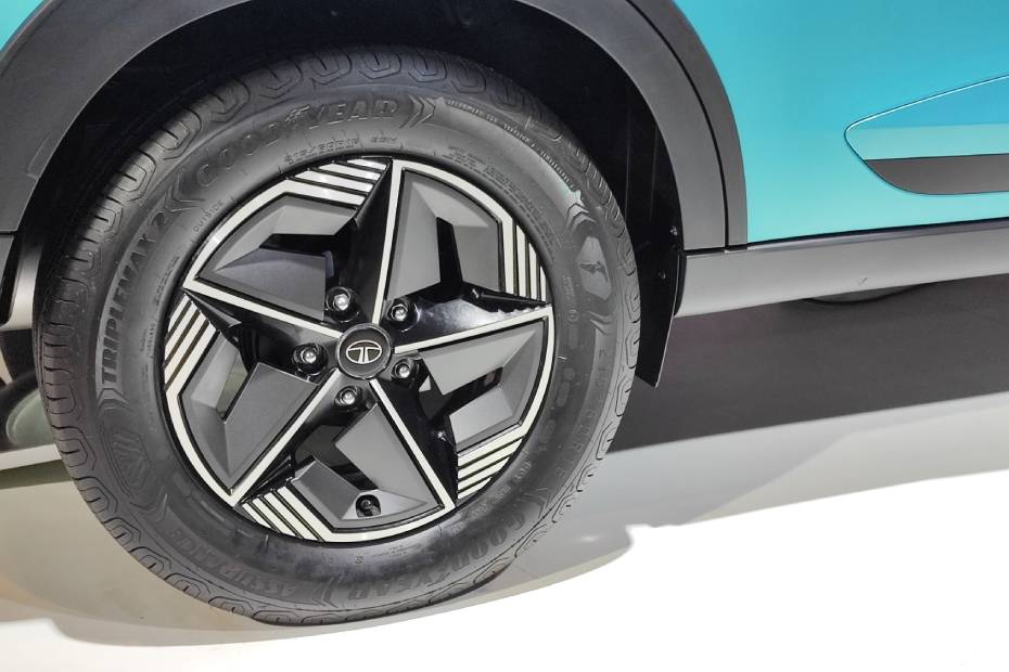 Tata Nexon Wheel