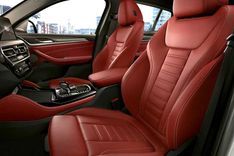 BMW X4 Front Seats