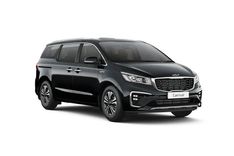 Kia Carnival Right Side Front View