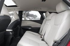 Lexus-RX_350h_rear-row-seats