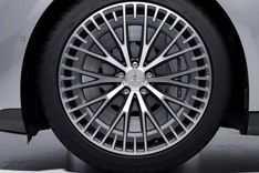 Mercedes-Benz-EQS-wheel