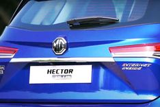 MG Hector Plus Rear Wiper