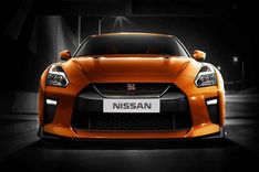 Nissan GT-R Front View
