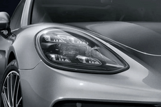 Porsche Panamera Headlight