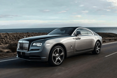 Rolls-Royce Wraith Left Side Front View