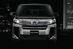 Toyota-Vellfire front view