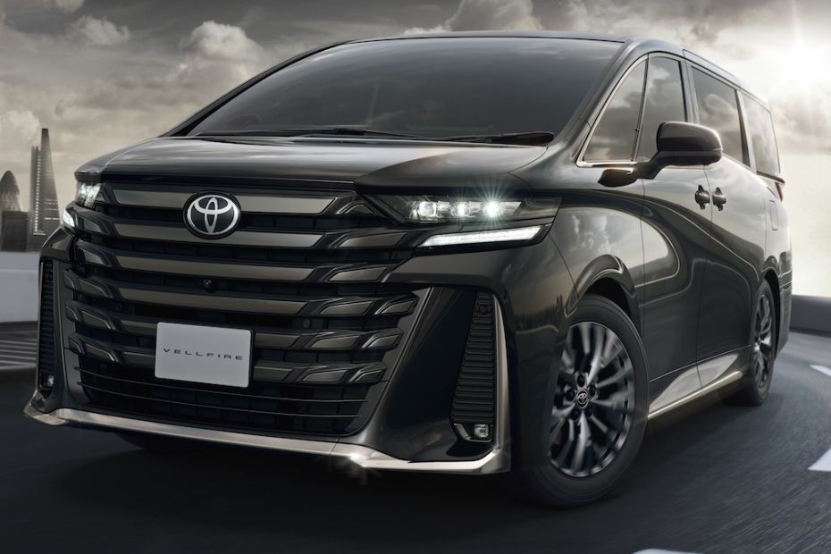 Toyota Vellfire Front View