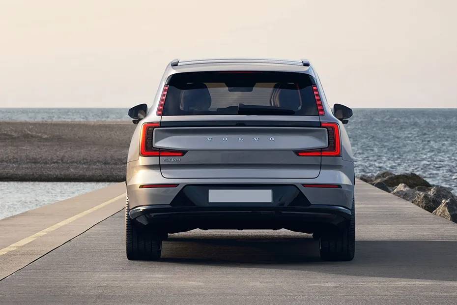 Volvo EX90 Rear View